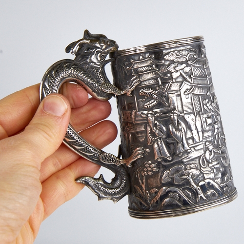 1140 - A mid-19th century Chinese export silver mug, by Cutshing of Canton, tapered cylindrical form with r... 