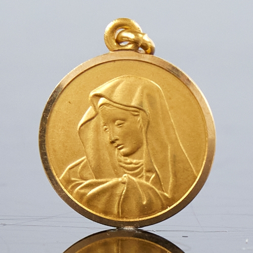 1182 - An Italian 18ct gold Madonna pendant, height excluding bale 19.3mm, 2.4g