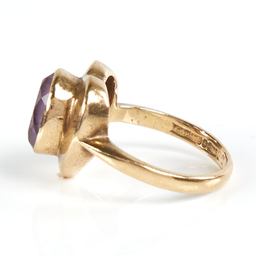 1183 - A late 20th century 9ct gold amethyst heart ring set with oval-cut amethyst, setting height 13.9mm, ... 