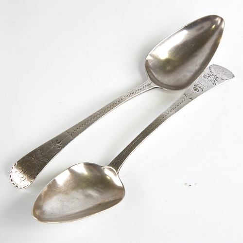 1197 - A pair of George III silver Old English pattern tablespoons, bright-cut engraved handles, maker's ma... 