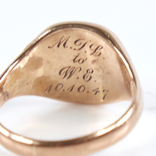 1278 - An early 20th century 9ct gold signet ring, maker's marks WW Ltd, setting height 12.4mm, size O, 5.8... 