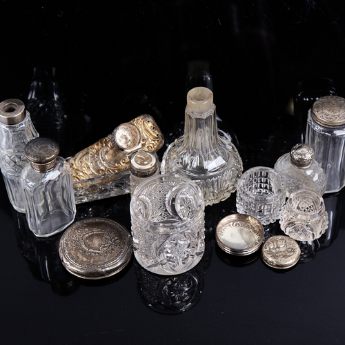 1283 - A group of 19th/20th century silver-topped glass dressing table jars, largest height 10.5cm (10)