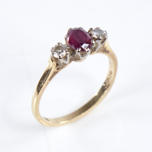 1338 - A mid-20th century 18ct gold 3-stone ruby and diamond ring, set with oval-cut ruby and round brillia... 