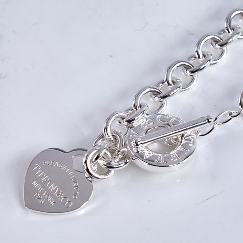 1663 - TIFFANY & CO - a modern sterling silver Return To Tiffany heart padlock cable link necklace, necklac... 