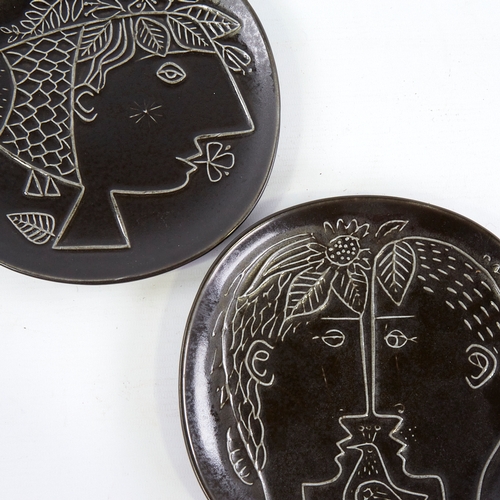 2165 - STIG LINDBERG FOR GUSTAVSBERG, two Piazza ceramic portrait plates, Sweden circa 1960s', diameter 19c... 