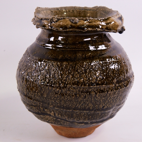 2028 - MARTIN LUNGLEY, BRITISH Studio Pottery, Japanese style Tsubo Vase and footed ash glaze bowl, vase he... 