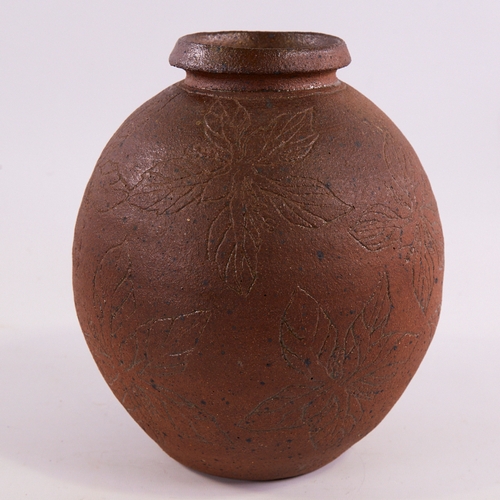 2029 - BIZEN STYLE STUDIO POTTERY, wood fired Tsubo vase, with incised hibiscus decoration, impressed maker... 