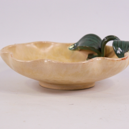 2038 - ANNA LISA THOMSON FOR UPPSALA EKEBY, designed 1937, ceramic bowl with leaf handles, diameter 23.5cm.