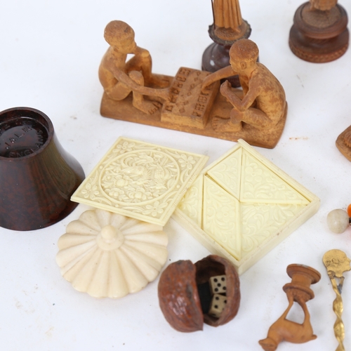 100 - Various African carved wood figures, Bakelite beaker, bobbin, novelty walnut dice case etc (boxful)