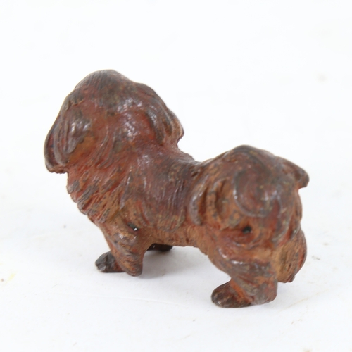 190 - A miniature cold painted bronze Pekingese dog figure, length 5cm, height 4cm