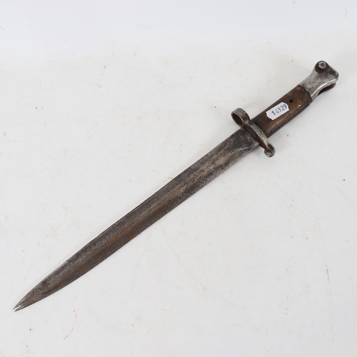 204 - A First World War Period British 1907 pattern bayonet, blade length 29.5cm