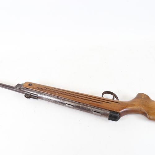 228 - A BSA Meteor .22 calibre air rifle, break-barrel action, overall length 105cm