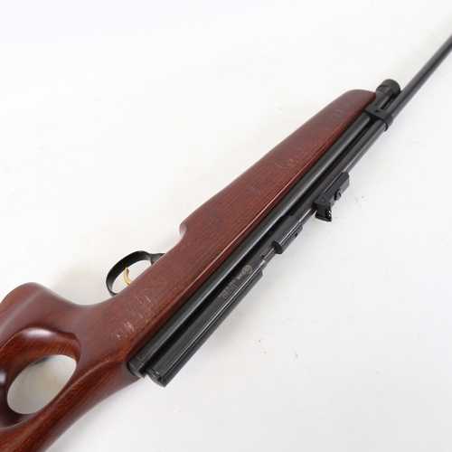 229 - An SMK TH78D Thumbhole Deluxe .22 air rifle, bolt action, overall length 101cm