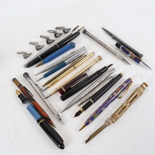 253 - Various Vintage pens and pencils, including Parker 17, sterling silver propelling pencil, gold-fille... 