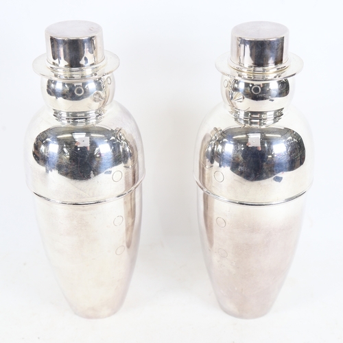 281 - A pair of mid-century style novelty silver plated figural snowman cocktail shakers, height 26cm