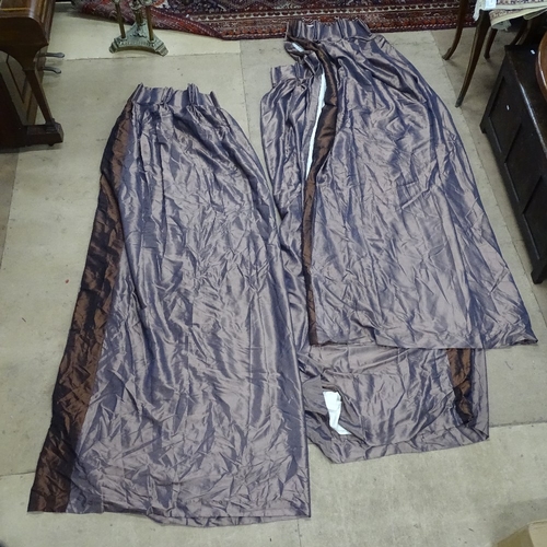 1879 - A pair and 1 single matching lined iridescent brown/mauve silk taffeta curtains, 230cm x 200cm, with... 