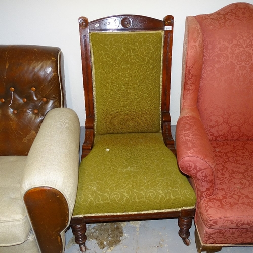 2113 - An Edwardian carved walnut-framed and upholstered nursing chair