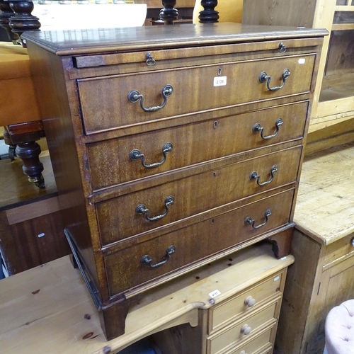 2138 - A mahogany bachelor's chest in Georgian style, with brushing slide, 4 long drawers under, and bracke... 