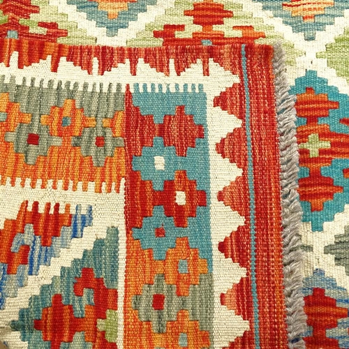 2230 - A Choli Kilim rug, 190cm x 133cm