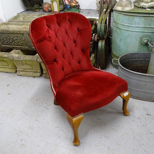 2233 - A small buttoned upholstered nursing chair