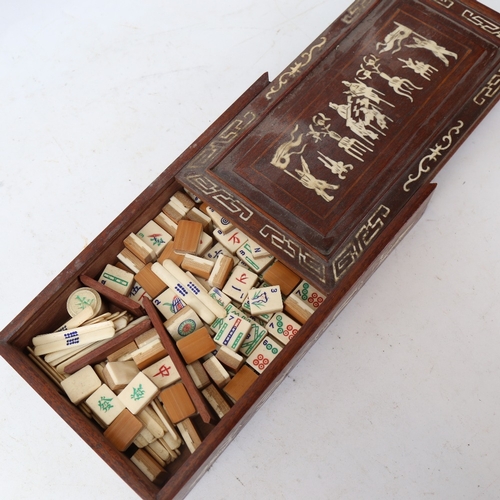 265 - A Japanese bone and bamboo Mahjong set, in bone inlaid hardwood case