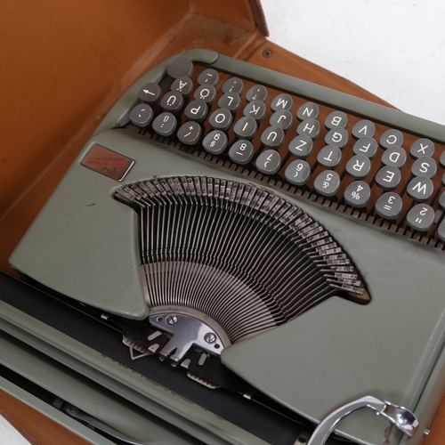 503 - A Groma Gromina Retro portable typewriter