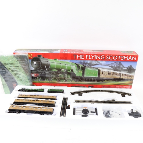 529 - A boxed Hornby The Flying Scotsman 00 gauge train set