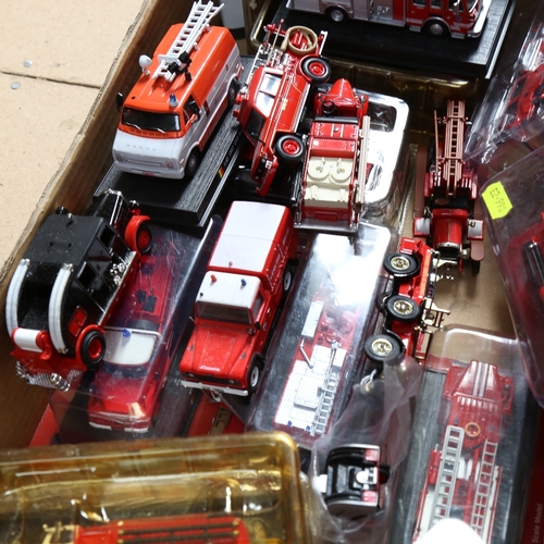 822 - A group of Vintage toy fire engines and vehicles, including Del Prado (boxful)