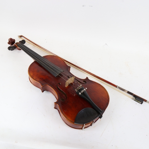 894 - A German violin, by Gerh Reinel, with bow, in hardshell carrying case