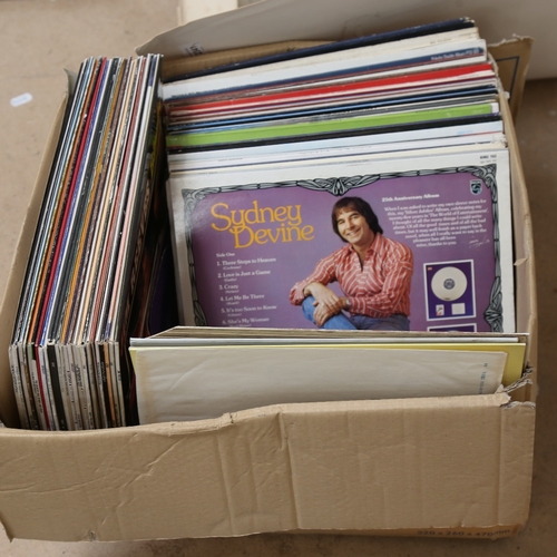 895 - Various vinyl LPs and records, including Simon & Garfunkel, James Last etc (boxful)