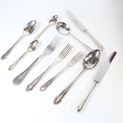 1236 - A canteen of silver plated cutlery for 6 people