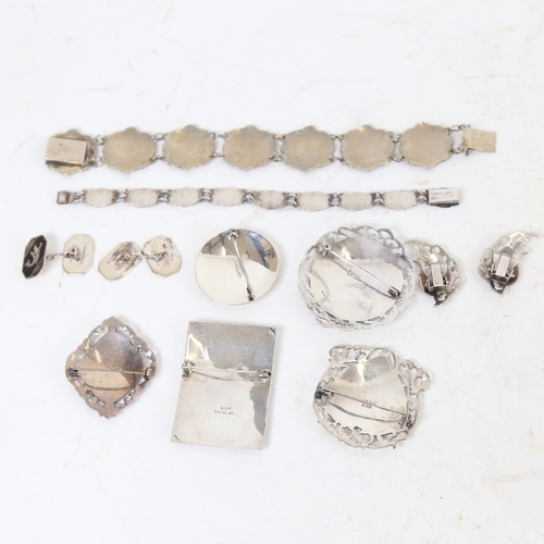 1251 - A large quantity of silver and niello Persian jewellery, including brooches, bracelet etc, 97g total