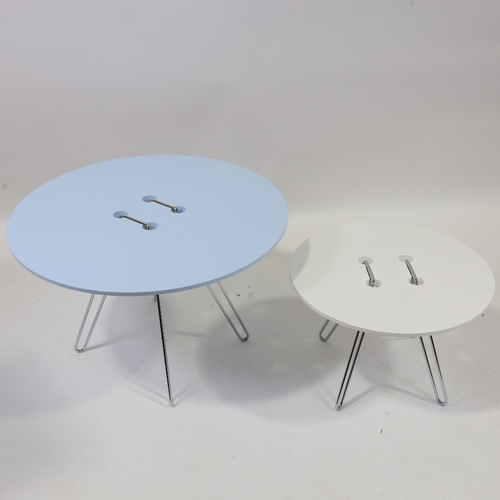 2161 - CASAMANIA Twine coffee tables, nest of two button design with chrome frame (2)