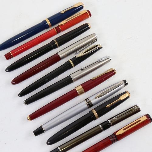 194 - A group of mainly Parker fountain pens (11)