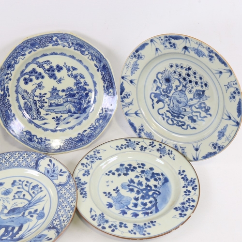 240 - 5 various Chinese blue and white porcelain plates, 22cm across (5)