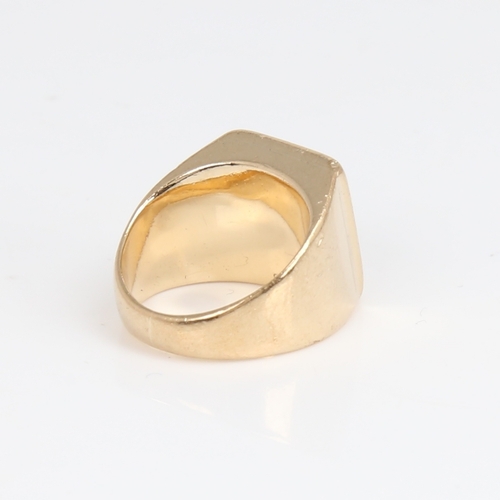 1186 - A heavy gauge 9ct gold signet ring, maker's marks JS, hallmarks Sheffield 1972, setting height 15.1m... 