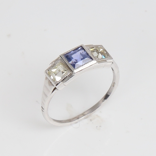 1232 - A French Art Deco style 18ct white gold 3-stone sapphire and diamond panel ring, set with square-cut... 