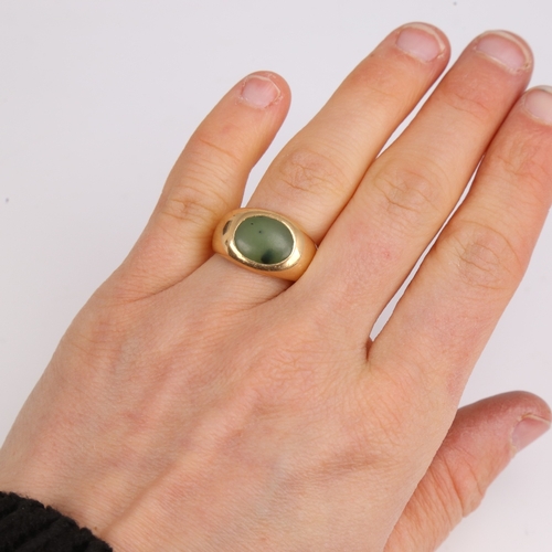 1236 - An 18ct gold jade signet ring, by Anaconda, jade dimensions approx 11mm x 8.65mm x 2.84mm, size M, 1... 