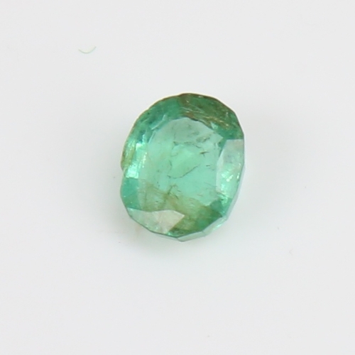 1281 - A 1.40ct unmounted oval mixed-cut emerald, dimensions: 8.00mm x 6.80mm x 3.80mm, 0.29g