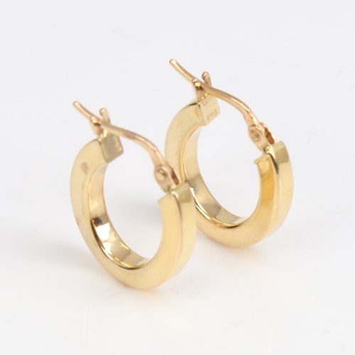 1416 - A modern pair of Italian 18ct gold hoop earrings, earring height 20.3mm, 2.6g