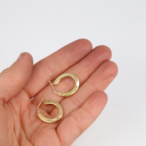 1416 - A modern pair of Italian 18ct gold hoop earrings, earring height 20.3mm, 2.6g