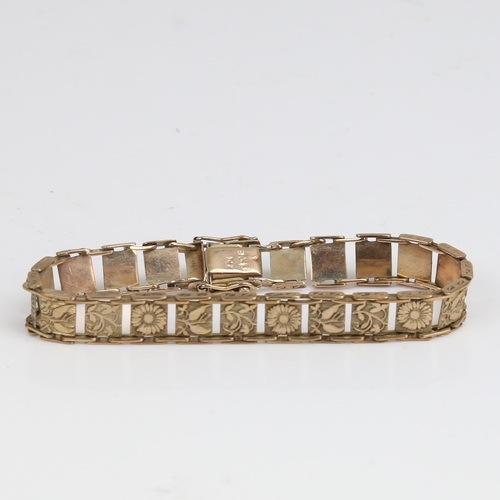 1438 - A Vintage 9ct gold floral bracelet, bracelet length 17cm, 10.9g