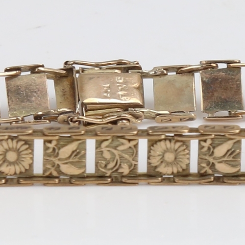 1438 - A Vintage 9ct gold floral bracelet, bracelet length 17cm, 10.9g