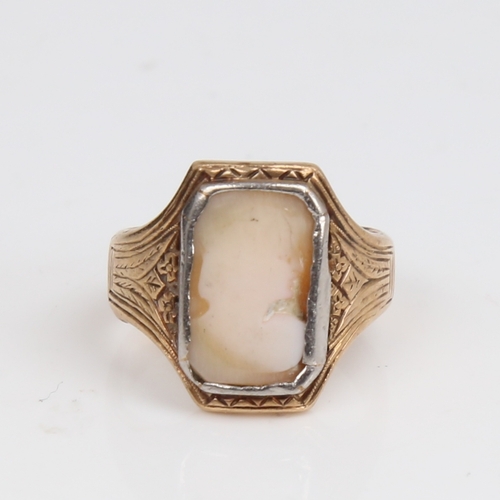 1448 - An Antique 9ct gold relief carved shell cameo ring, depicting female profile, setting height 17.6mm,... 