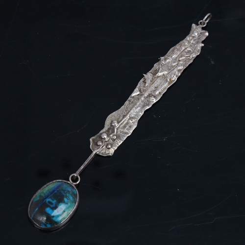 1461 - An Arts and Crafts unmarked silver and Ruskin organic form pendant, overall length 104mm, 18.3g