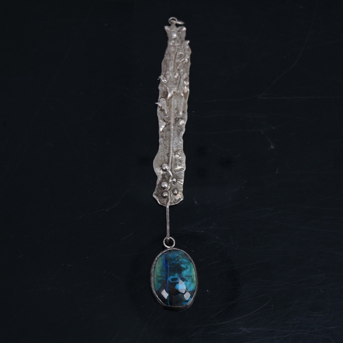 1461 - An Arts and Crafts unmarked silver and Ruskin organic form pendant, overall length 104mm, 18.3g