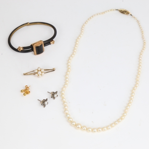 1483 - Various jewellery, including 9ct pearl bar brooch, graduated pearl necklace with 9ct clasp, 9ct ball... 