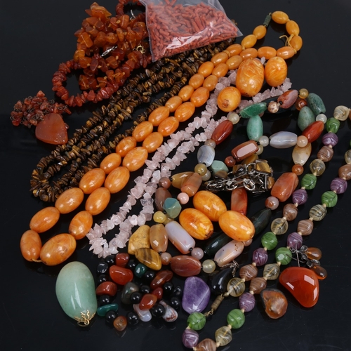 1489 - Various bead necklaces, including amber and carnelian