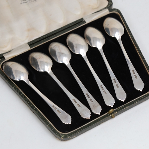 1491 - A set of 6 Edwardian silver teaspoons, engraved decorated handles, by C T Burrows & Sons, hallmarks ... 