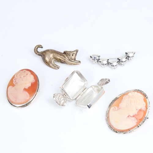 1494 - Various silver jewellery, including relief carved cameo shell brooches, sweet wrapper pillbox etc (5... 